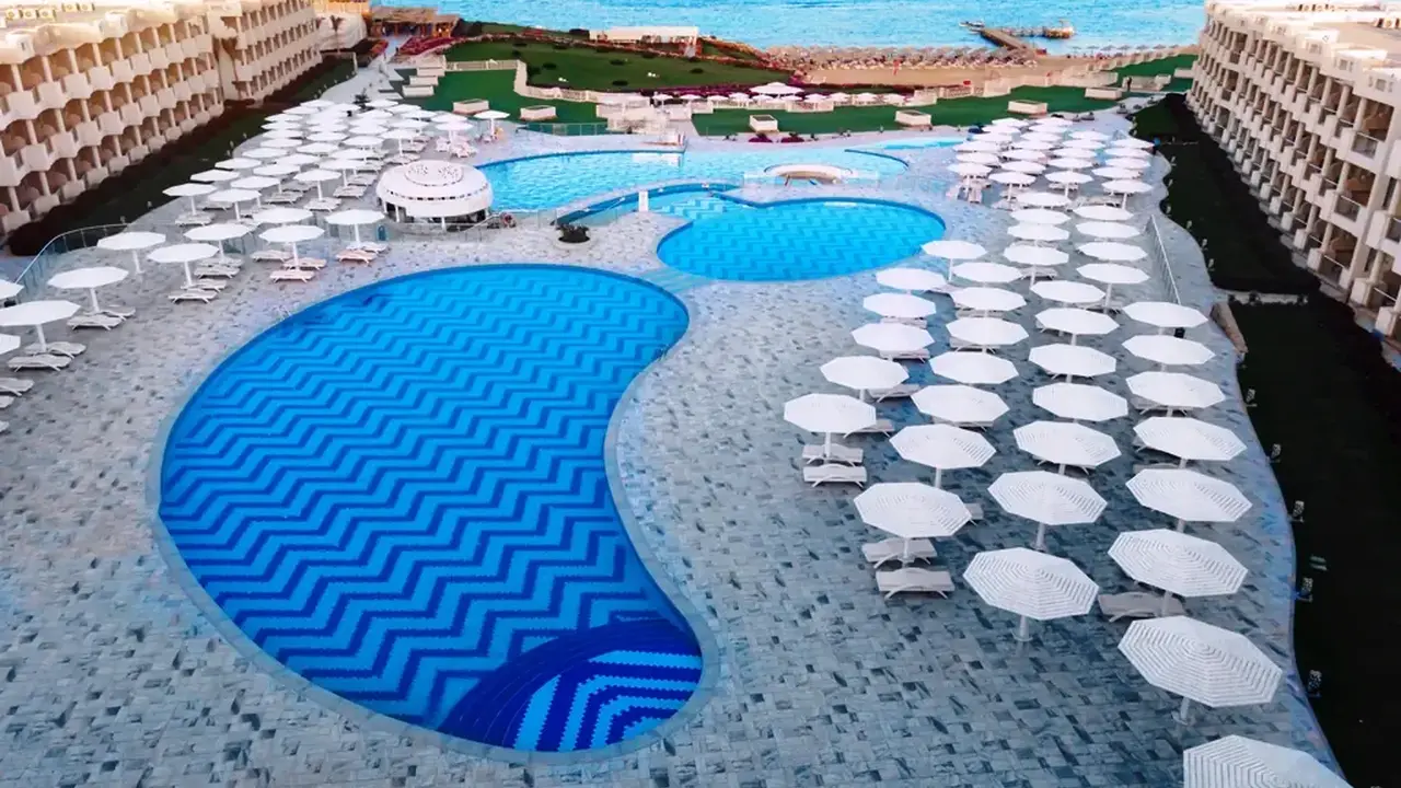 SIRENA BEACH RESORT & SPA