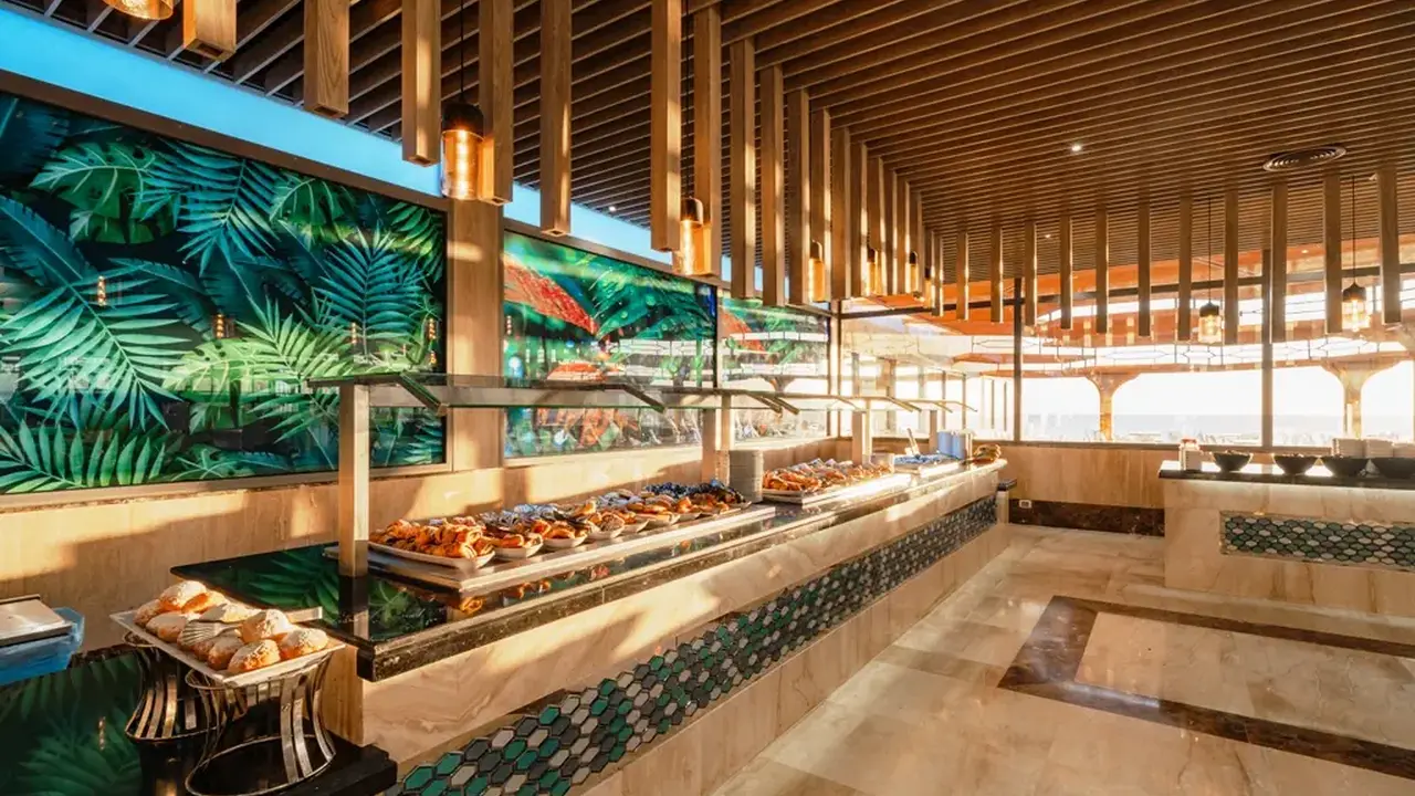 SIRENA BEACH RESORT & SPA
