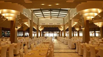 Sirena Beach Resort & Spa