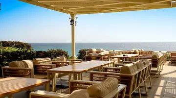 Sirena Beach Resort & Spa