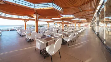 SIRENA BEACH RESORT & SPA