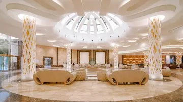 Sirena Beach Resort & Spa