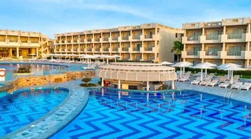 Sirena Beach Resort