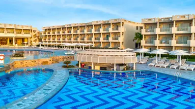 Sirena Beach Resort