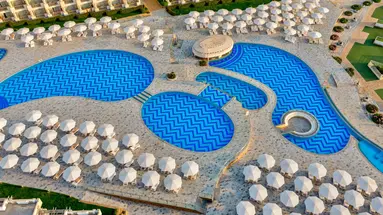 Sirena Beach Resort