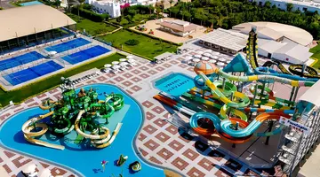 Sirena Beach Resort