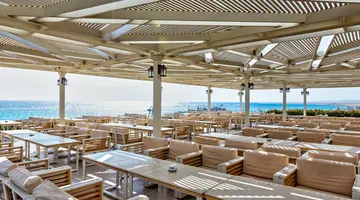 Sirena Beach Resort