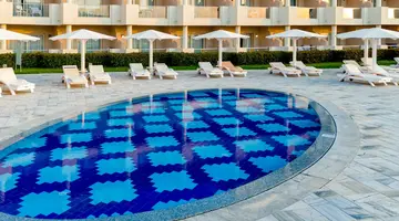 Sirena Beach Resort