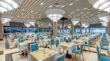 Sirena Beach Resort