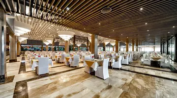Sirena Beach Resort