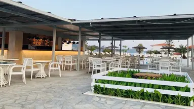 SIRENES BEACH RESORT