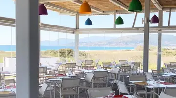 SIRENES BEACH RESORT