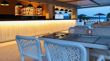 SIRENES BEACH RESORT