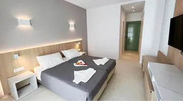 SIRENES BEACH RESORT