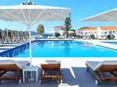 SIRENES BEACH RESORT