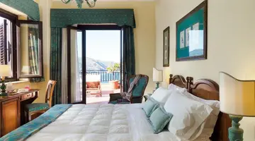 SIRIUS HOTEL