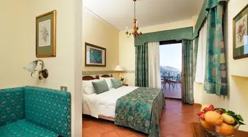 SIRIUS HOTEL