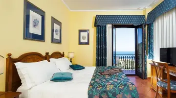 SIRIUS HOTEL