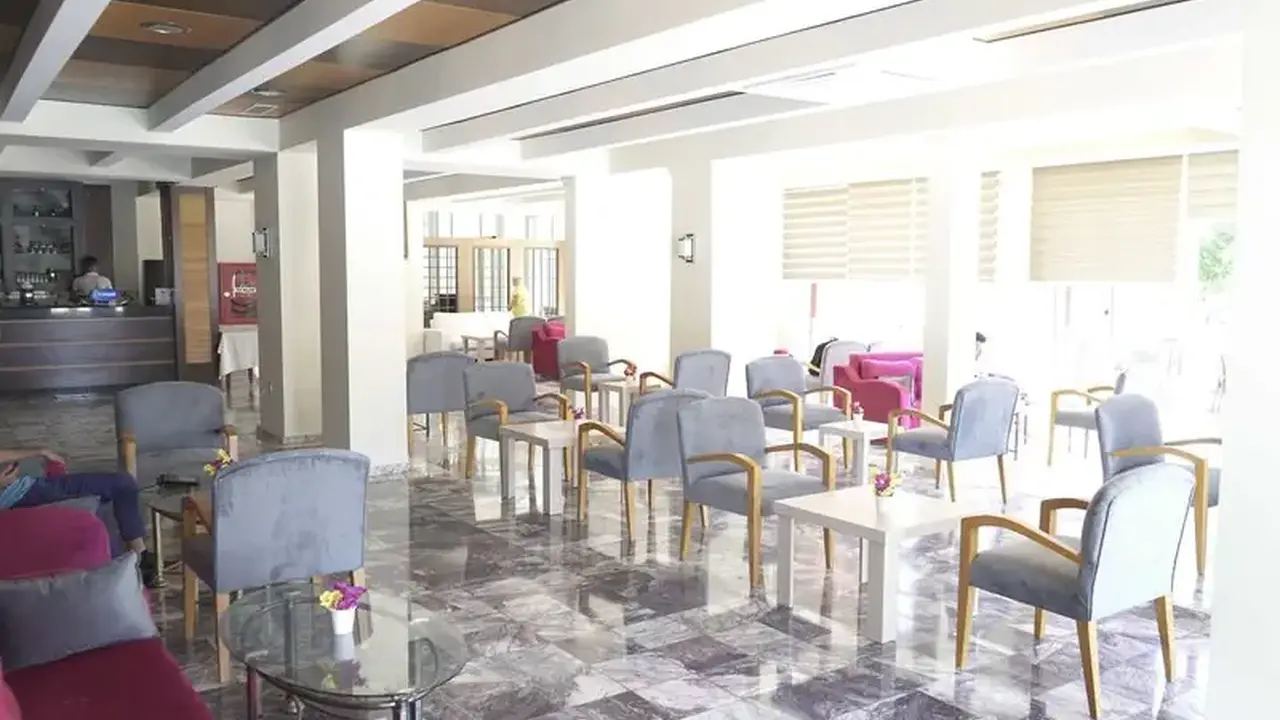 Sirma Hotel