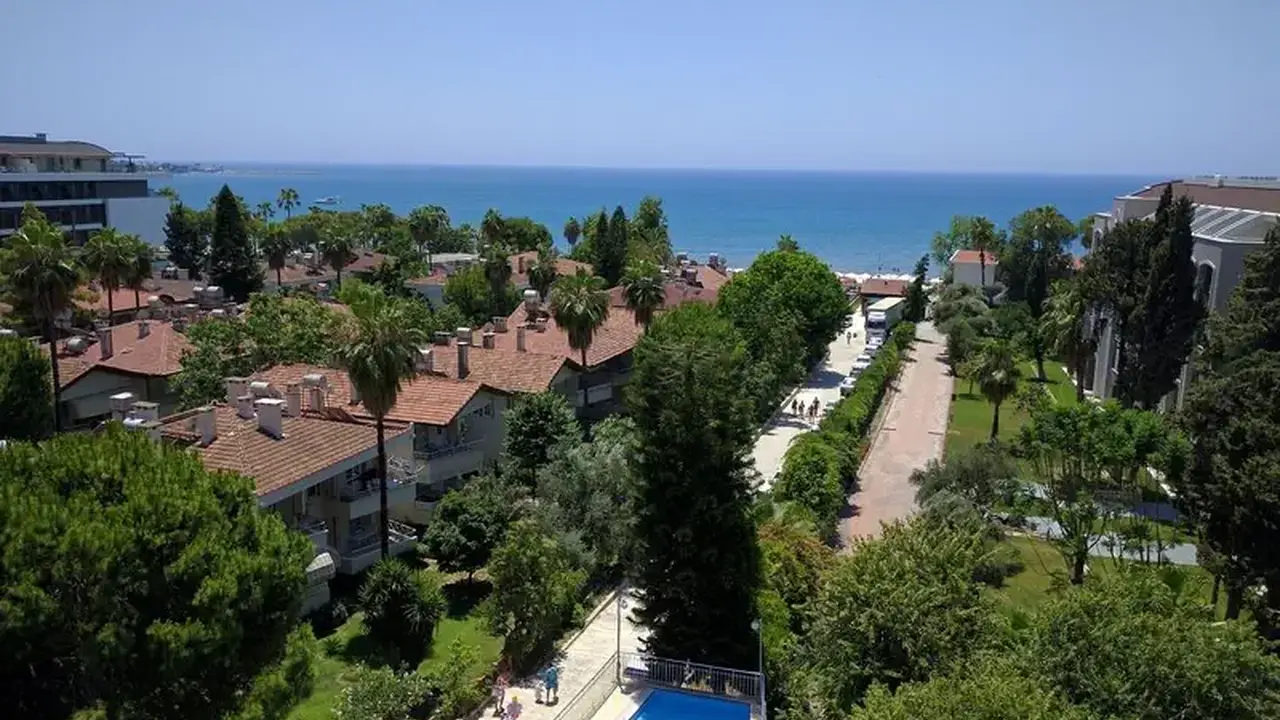 Sirma Hotel