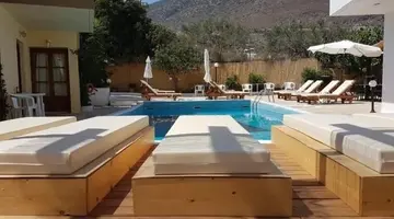 SIROCCO APARTMENTS