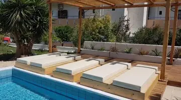 SIROCCO APARTMENTS