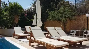 SIROCCO APARTMENTS