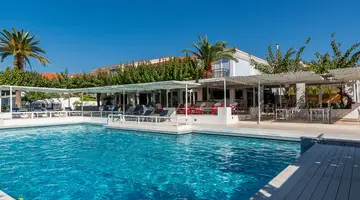 Sirocco Hotel