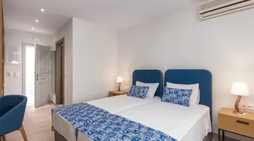 Sirocco Hotel