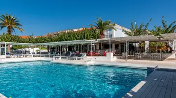 Sirocco Hotel