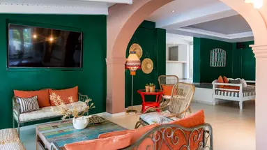Sirocco Hotel