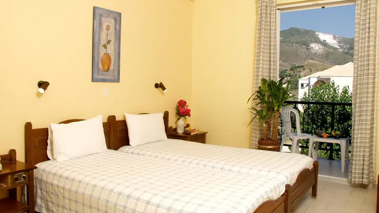 Sirocco Hotel