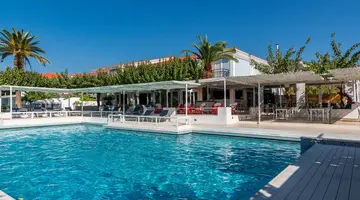 Sirocco Hotel