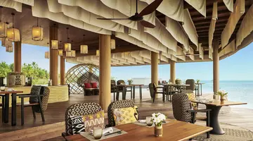 SIRRU FEN FUSHI – PRIVATE LAGOON RESORT