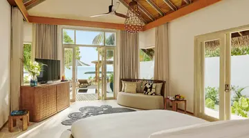 SIRRU FEN FUSHI – PRIVATE LAGOON RESORT