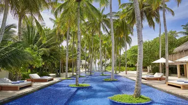SIRRU FEN FUSHI – PRIVATE LAGOON RESORT