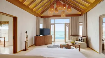 SIRRU FEN FUSHI – PRIVATE LAGOON RESORT