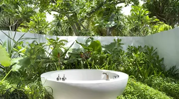 SIRRU FEN FUSHI – PRIVATE LAGOON RESORT