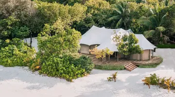 SIRRU FEN FUSHI – PRIVATE LAGOON RESORT