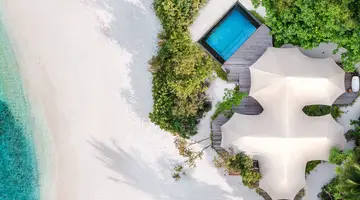 SIRRU FEN FUSHI – PRIVATE LAGOON RESORT