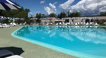 Sisan Family Resort