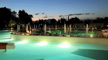 Sisan Family Resort