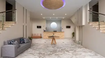 Sisi Breeze Hotel