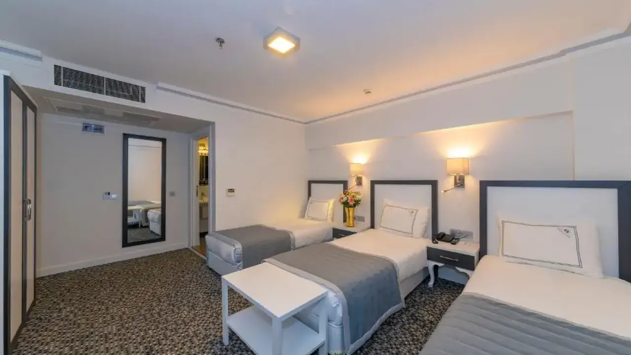 SKALION HOTEL