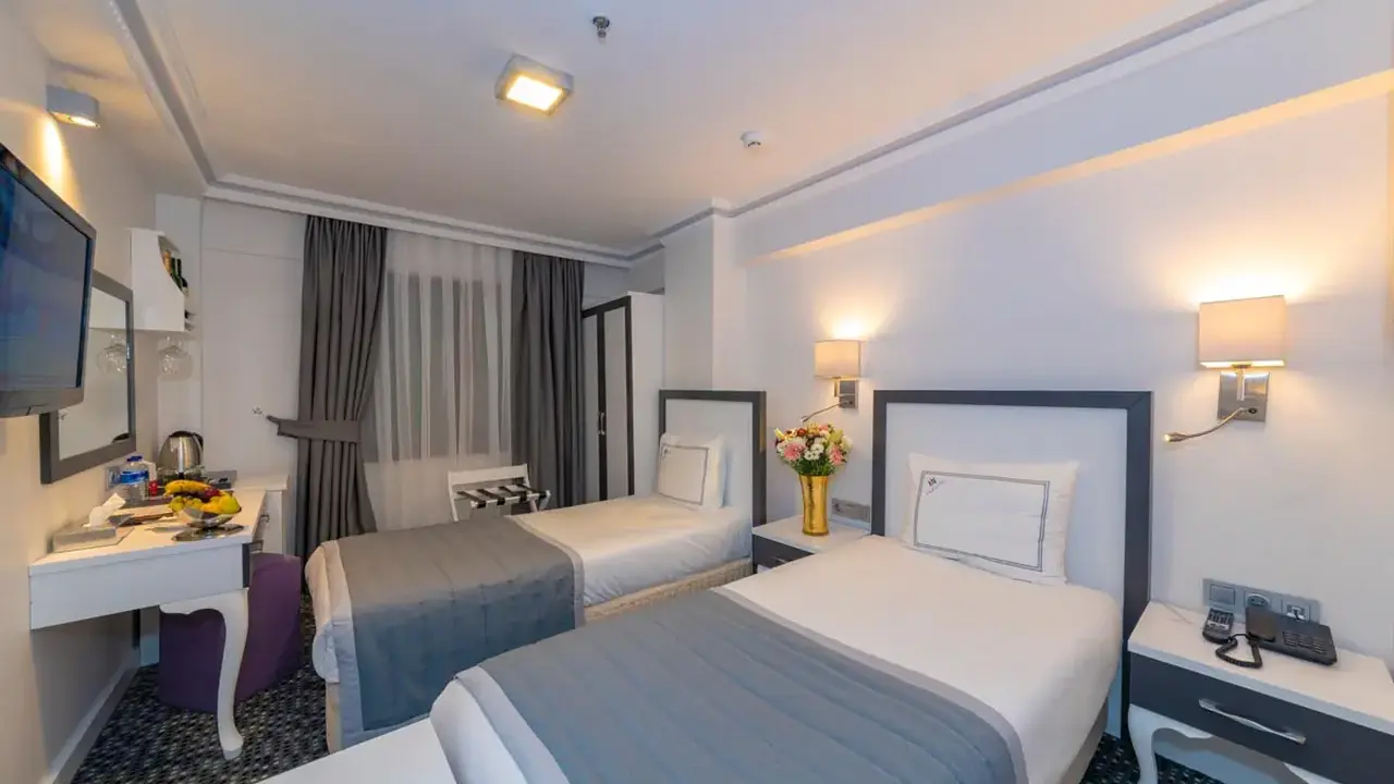 SKALION HOTEL