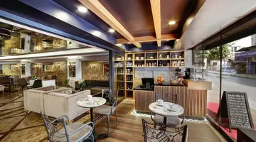 Skalion Hotel