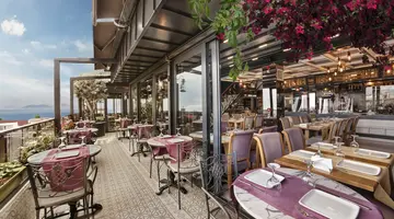 Skalion Hotel
