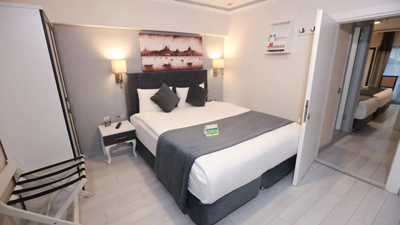 SKALION HOTEL