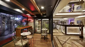 Skalion Hotel