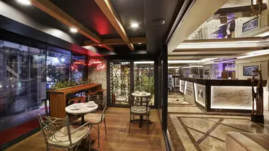 Skalion Hotel